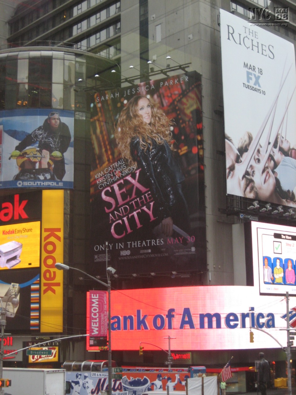 080512_nyc_tag1_mk010