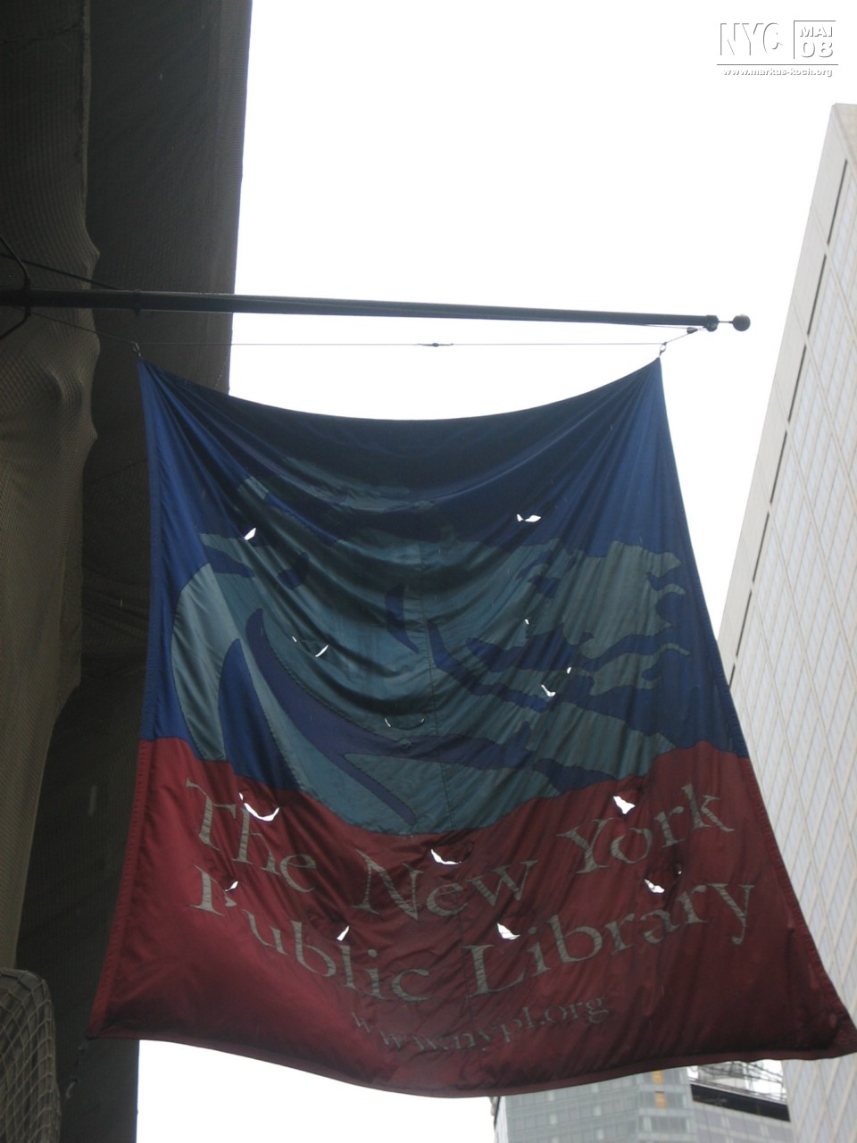 080512_nyc_tag1_mk042