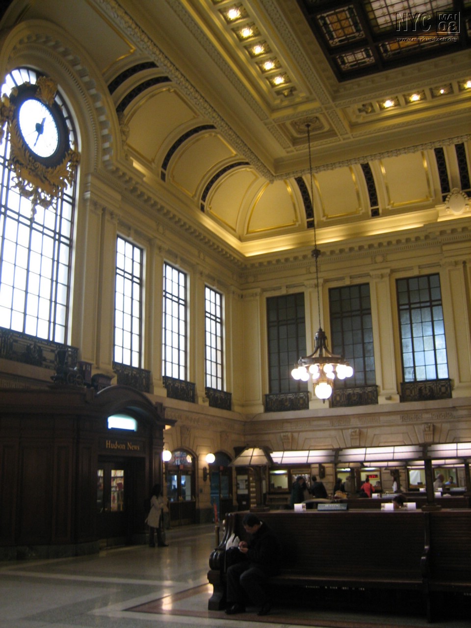 080512_nyc_tag1_mk105