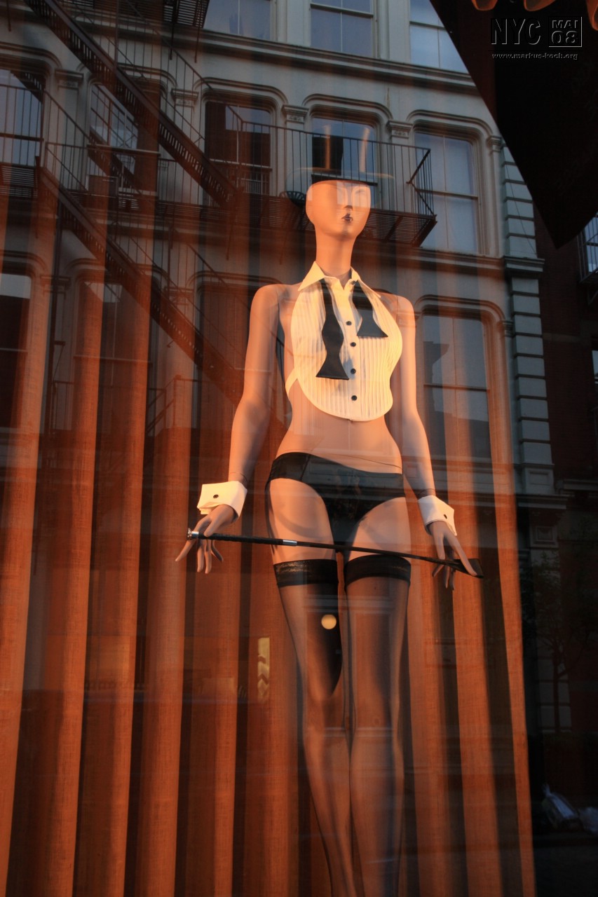 080513_nyc_tag2_mk686