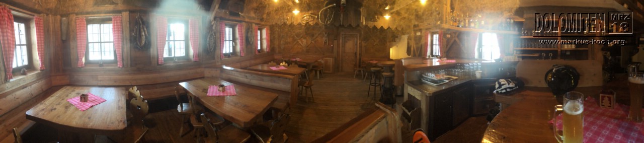 20180304-09_skiing_dolomiten_corvara_mk212